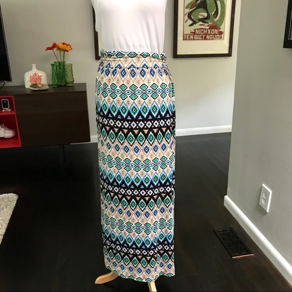 Papermoon Dresses & Skirts - Papermoon Stitch Fix Garland Maxi Skirt Geo Print